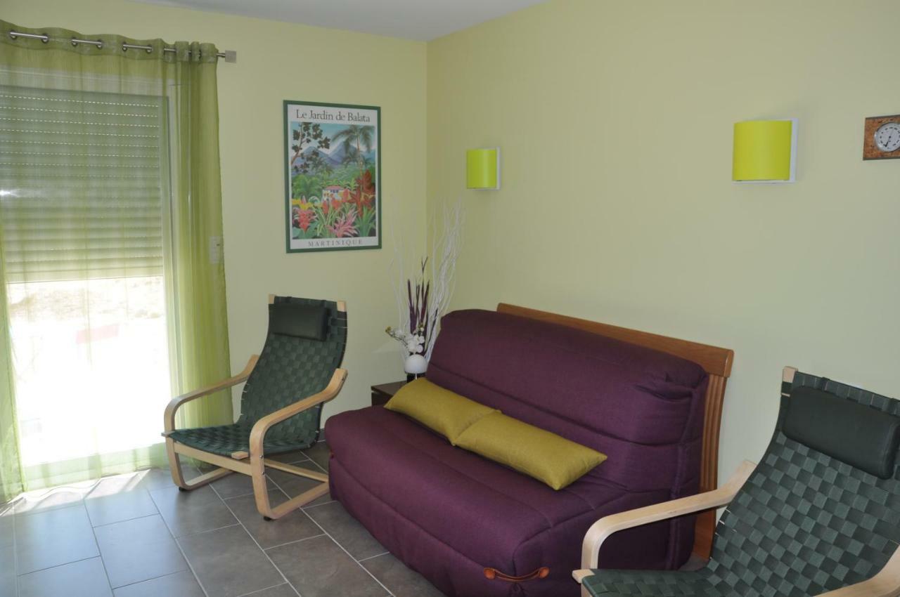 Appartamento Martichris Châteauneuf-de-Gadagne Esterno foto